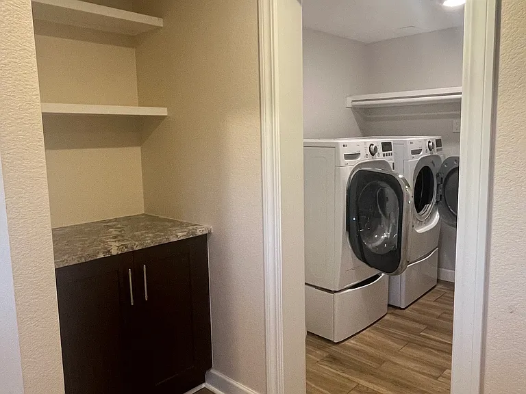 792 Ithaca Dr — Photo 18