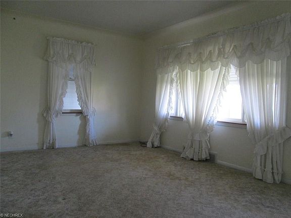 5th image of 111 Dehoff Dr