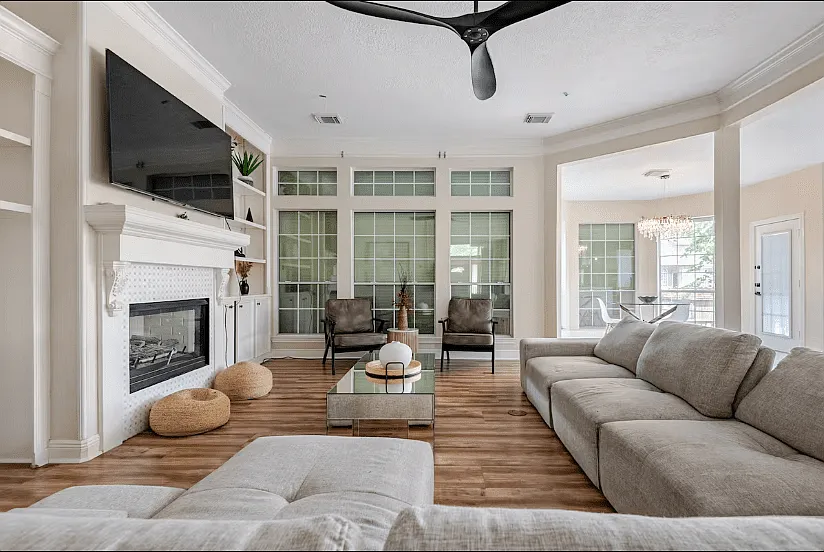Riverside Pines Dr