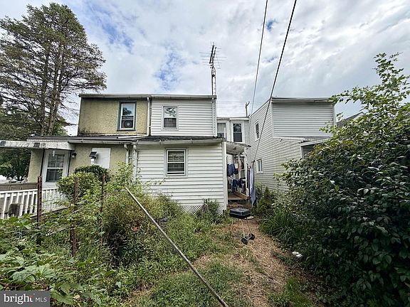 2nd image of 133 Maffitt St