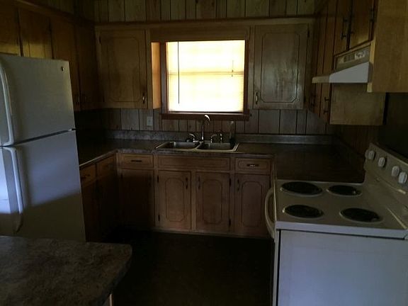 2nd image of 3175 Muddy Springs Rd