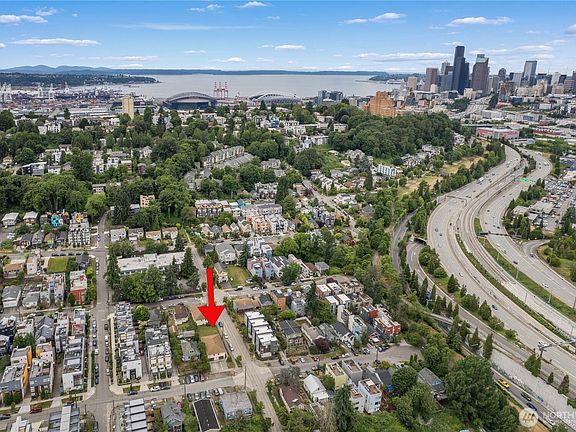 3rd image of 1701 19th Avenue S