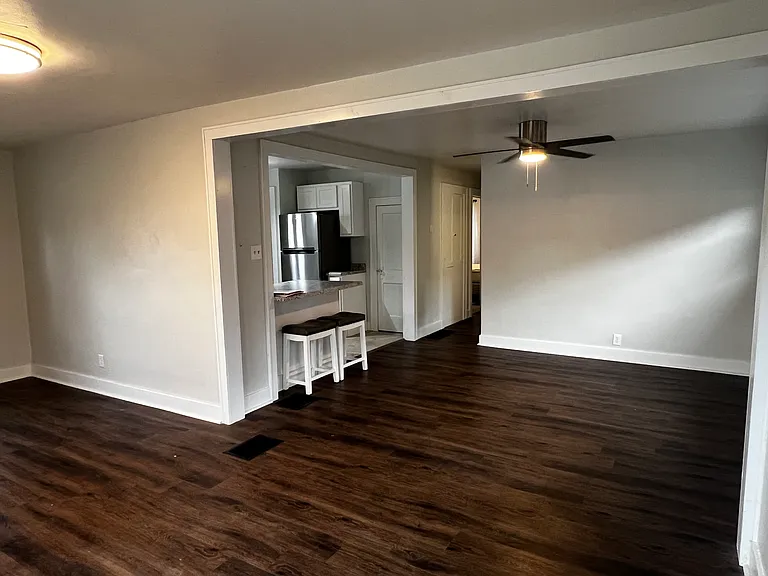 1022 Winter St — Photo 7