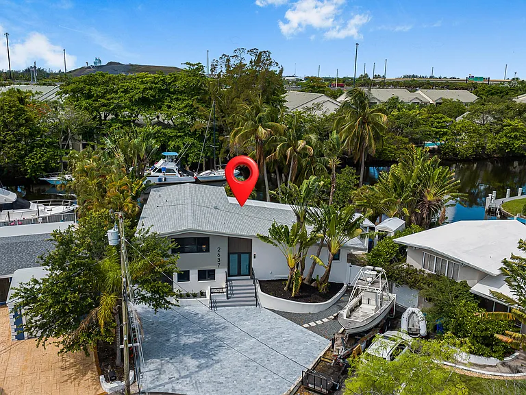 2637 Sugarloaf Ln — Photo 34