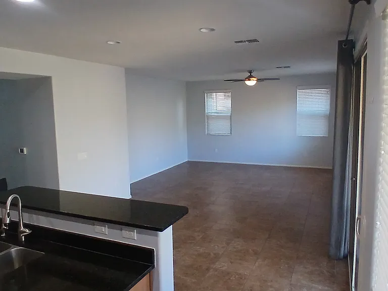 10453 S Boothill Way — Photo 46