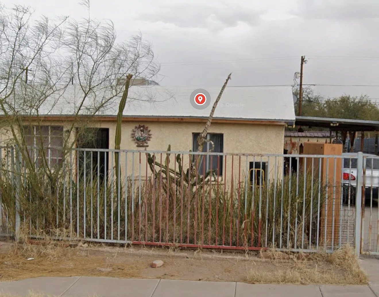 4 bed, 1900 sqft, $1,900 — Photo 1