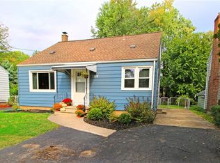 1210 Stone Rd, Rochester, NY 14616