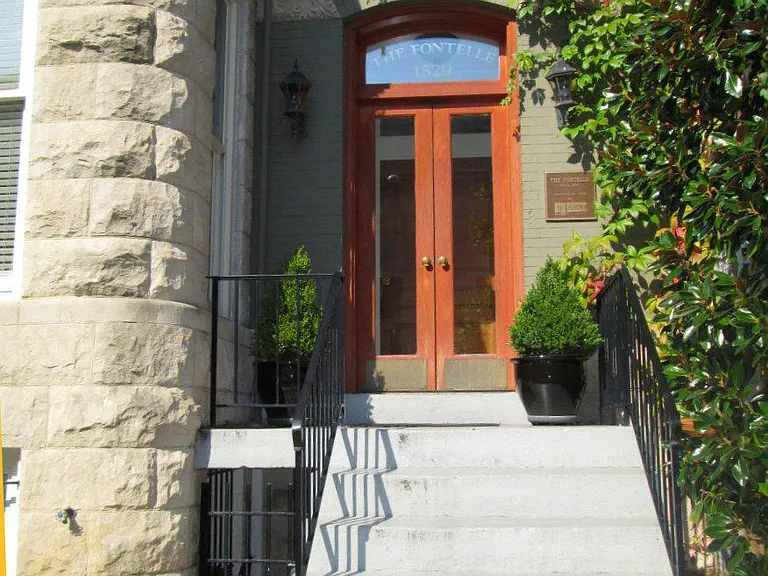 1529 Q St NW #1 — Photo 2
