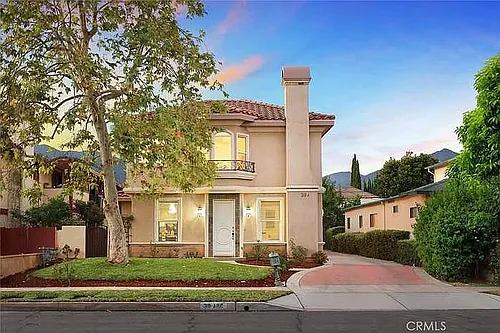 39 Fano St #A Photo 1