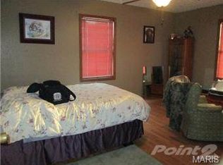 19679 Highway B, Raymondville, MO 65555