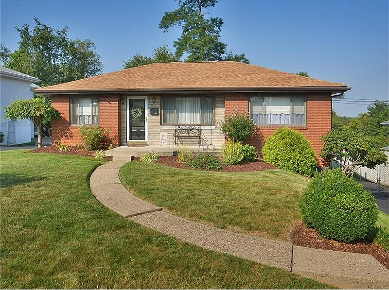 1st image of 206 Oberdick Dr