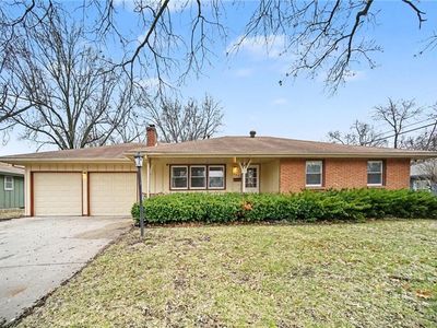4933 S Grand Ave, Independence, MO, 64055