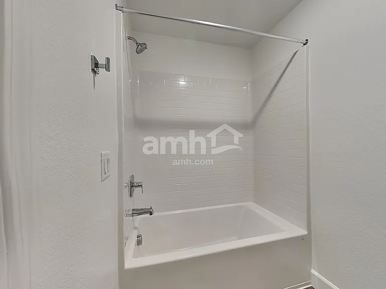 7926 Escolta Ct — Photo 17
