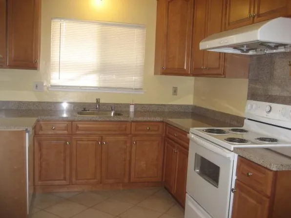 7180 Bark Ln APT 2, San Jose, CA 95129