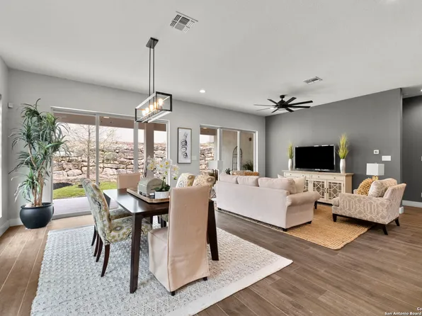 22118 Touring Ln, San Antonio, TX 78257