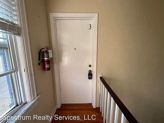 4th image of 1261 Belmont Ter APT 3