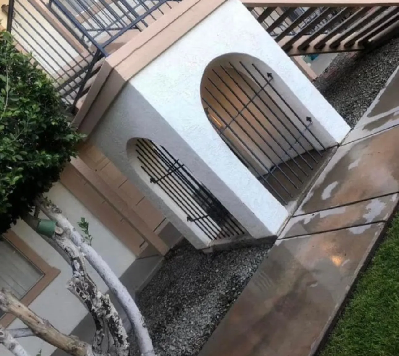 231 Cattle Call Dr — Photo 2
