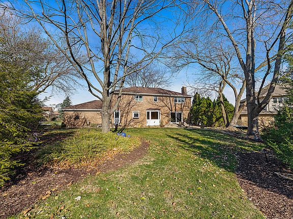 4th image of 19W071 Avenue Latour