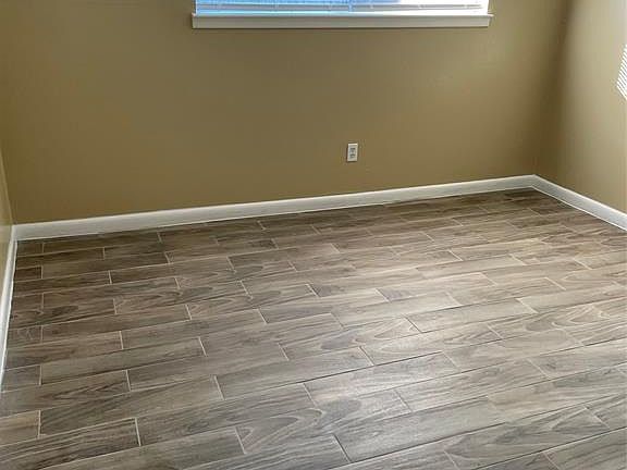 5th image of 12206 S Corona Ln