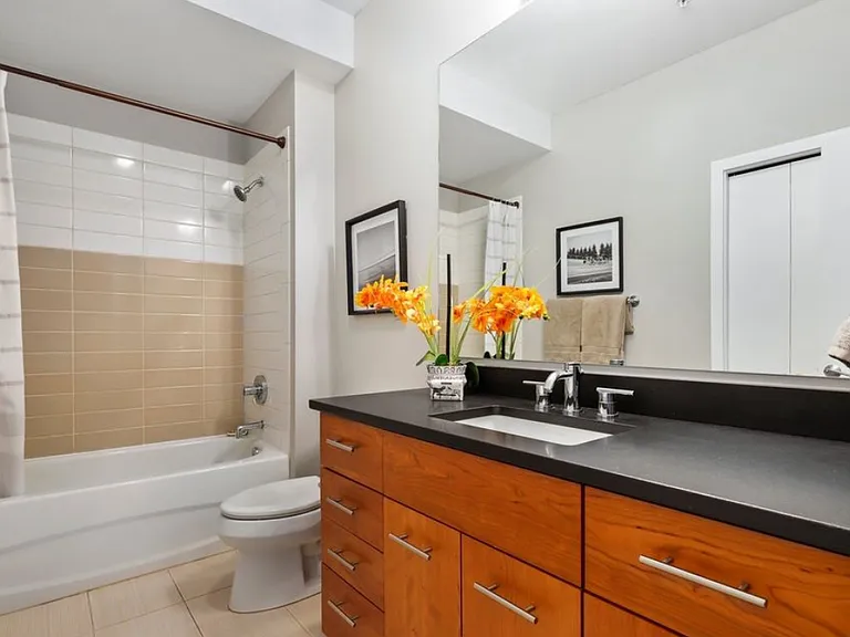 2960 Eastlake Ave E #203 — Photo 5