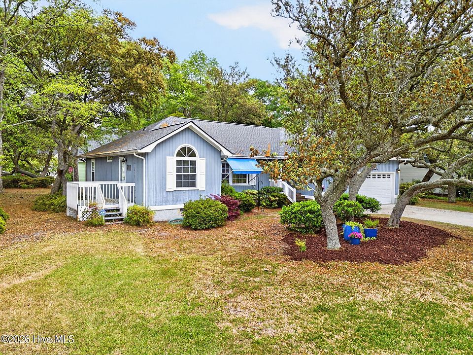 1st image of 1734 Sandalwood Drive SW