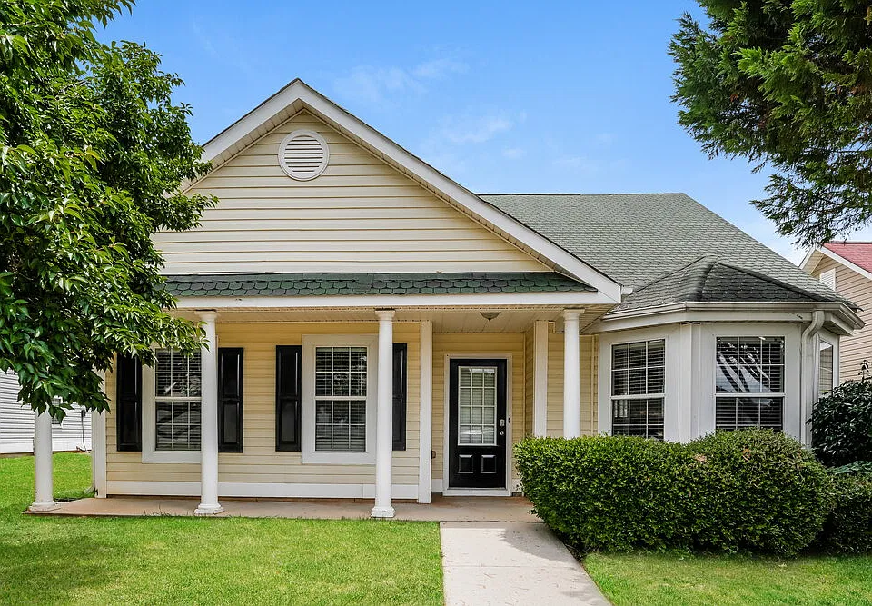 608 Fairgreen Trl