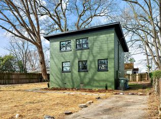 210 Lincoln Ct, Raleigh, NC 27610