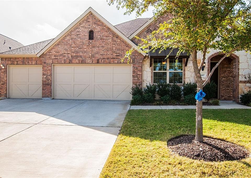 1st image of 5617 Centeridge Ln