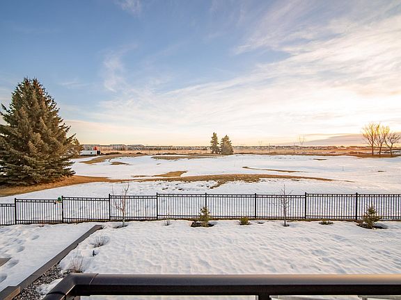 5th image of 1538 Howes Pl SW