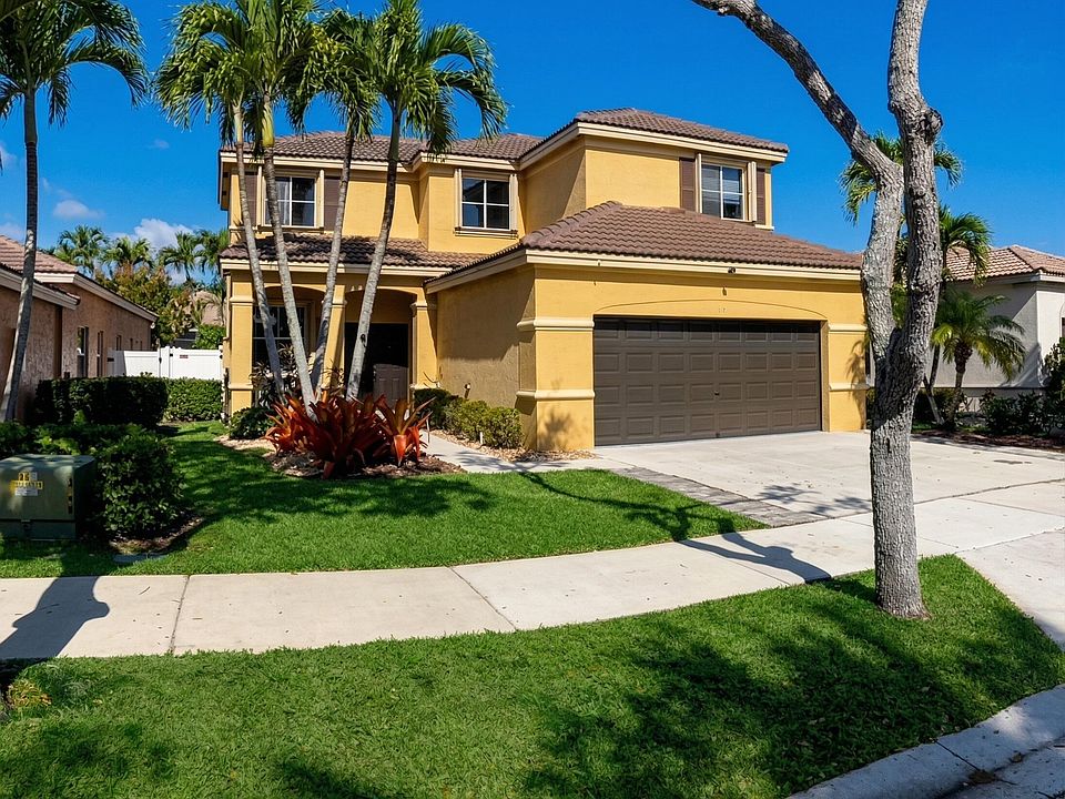 1st image of 668 Willow Bend Road