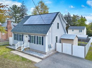 207 Denver St, Springfield, MA 01109