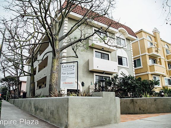 2nd image of 3600 Empire Dr APT 201