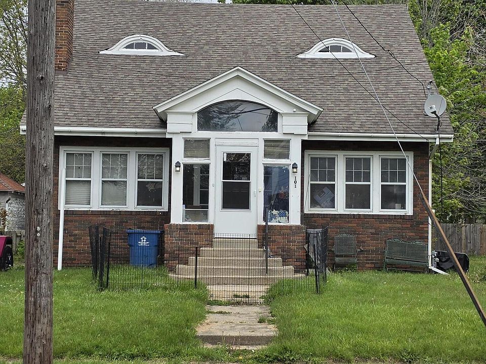 1st image of 101 Lathrop Ave