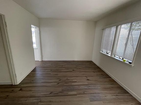 2nd image of 112 La Verne Ave #3