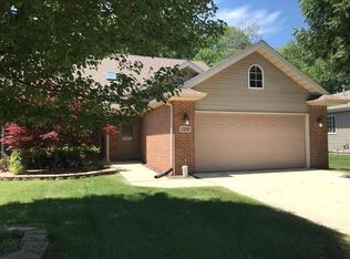 1200 Griffin Lake Ave, Chesterton, IN 46304