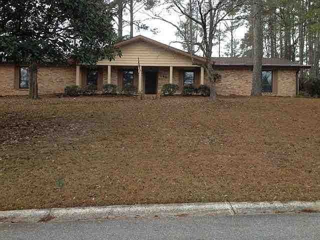 1st image of 101 Lakewood Dr