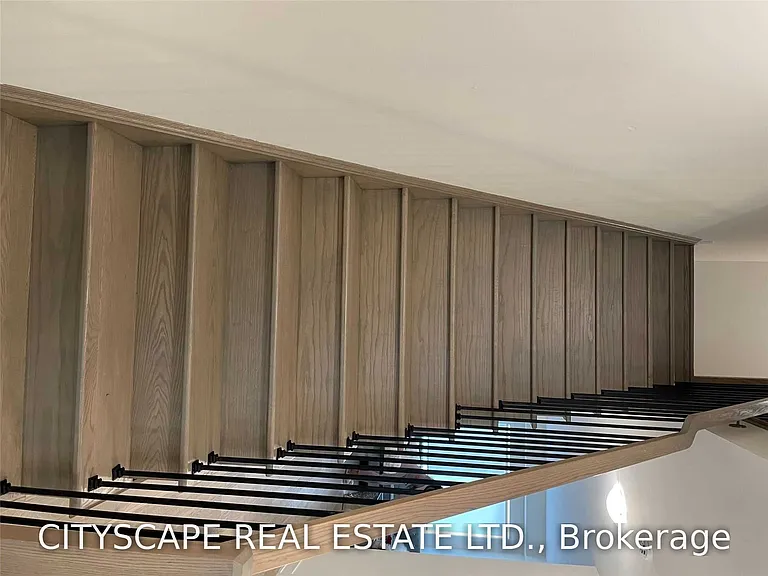 83 William Duncan Rd — Photo 14