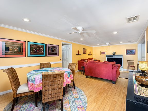 5th image of 480 7th Pl Unit 480