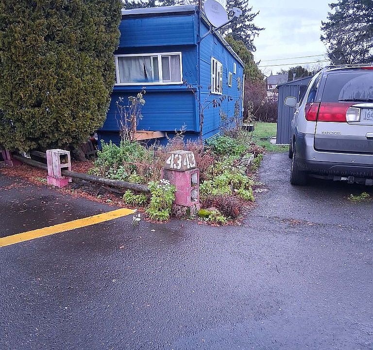 1st image of 15656 SE Division St