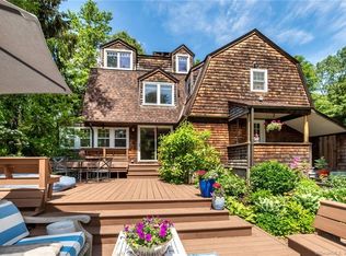 42 Mountain Rd, Farmington, CT 06032