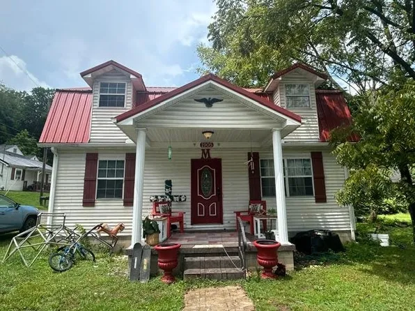 1905 Dixon St, Ashland, KY 41101