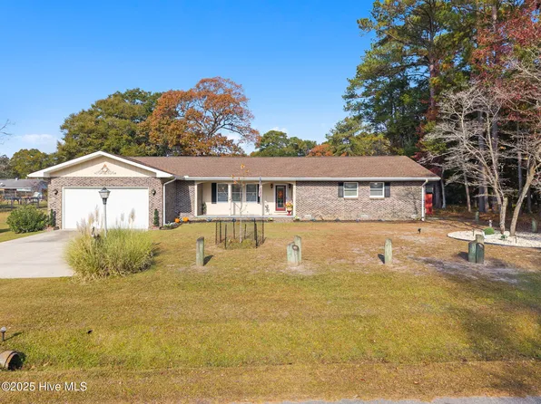 1126 River Drive, Calabash, NC 28467