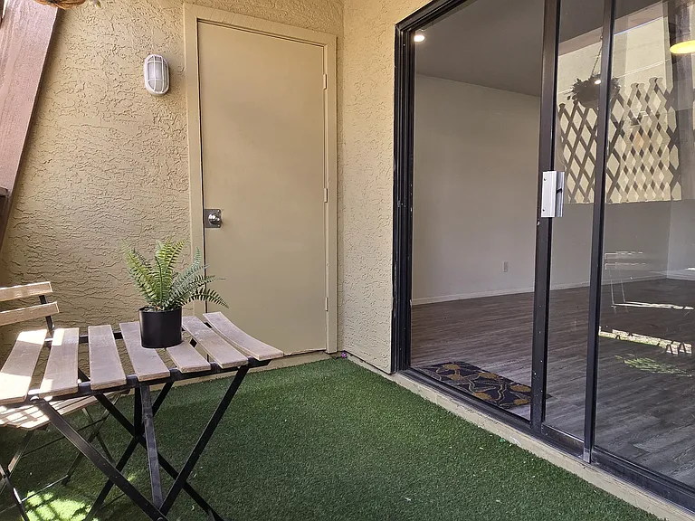 1325 S Judd St — Photo 29