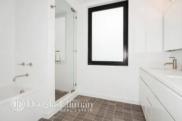 Rented by Douglas Elliman | media 16