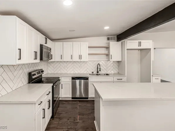 3220 Stanley Ave, North Las Vegas, NV 89030