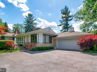 1074 Wyndham Dr, York, PA 17403