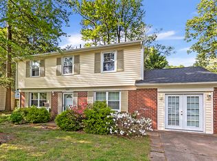 728 Fox Run Rd, Virginia Beach, VA 23452