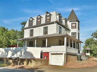 20 Lakewood Dr, Congers, NY 10920