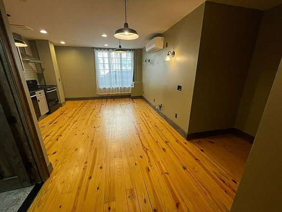 3rd image of 45 Newell St #1A