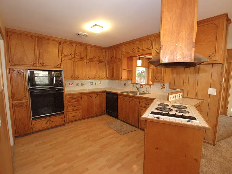 4213 43rd St #A — Photo 5